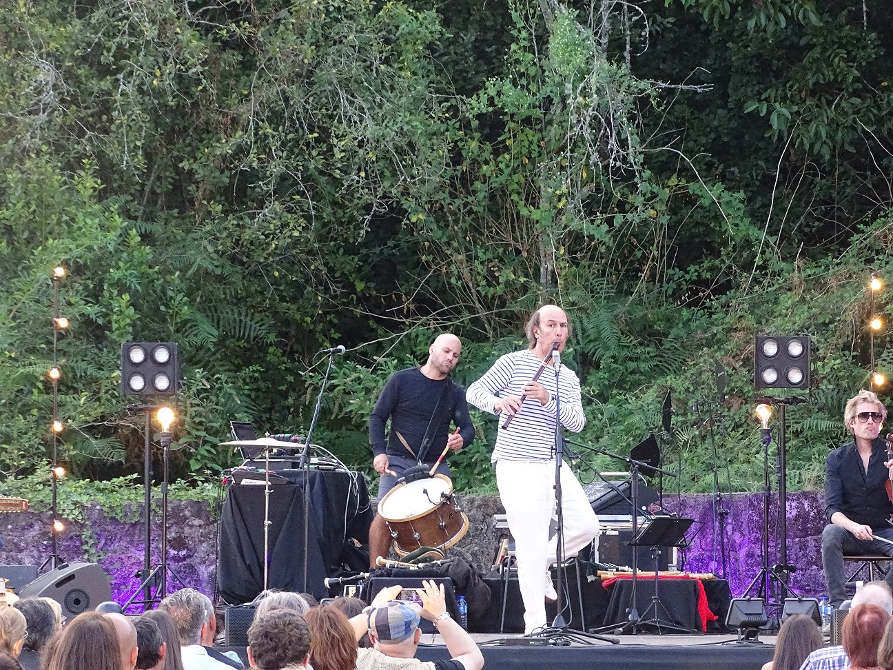 Concierto de Carlos Núñez en los jardines de la Fundación Camilo José Cela.